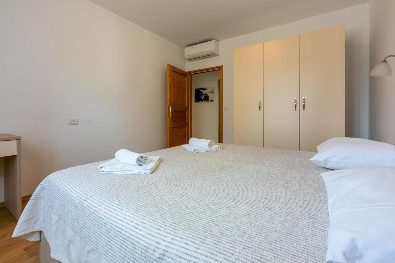 House Marija Villa Lopar Exterior photo